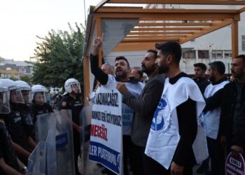 KESK: Son arkadaşımız işe dönene kadar mücadele sürecek
