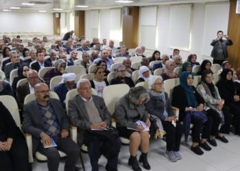 ‘Alimler, Analar ve Pirler’ buluşması: Çürümeye dur demeli