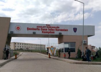 Darp edilen tutsaklara ‘kamu malına zarar verme’ cezası