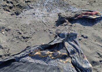 Kabaiş’in başörtüsü belediye ekiplerince  kıyıda bulundu