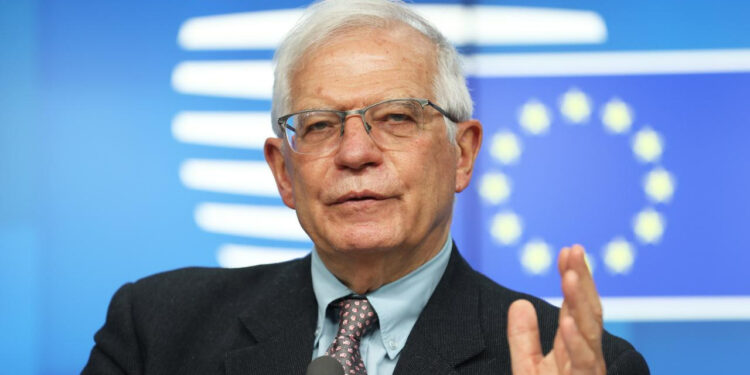 AB Yüksek Temsilci Borrell'den Macron'a 'İsrail' Desteği