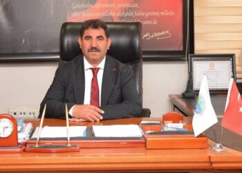 Akraba kayırmacılığı ve arsaların peşkeş çekilmesi kabul edilemez!