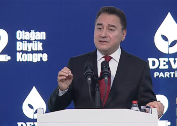 Ali Babacan: “İktidar ile ana muhalefeti kol kola görürsek şaşırmayalım”