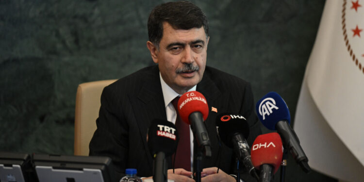 Ankara Valisi, İl Afet Risk Azaltma Planı Toplantısı Düzenledi