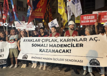 Ankara'da eylemlerine devam eden Fernas işçilerine İzmir'den destek