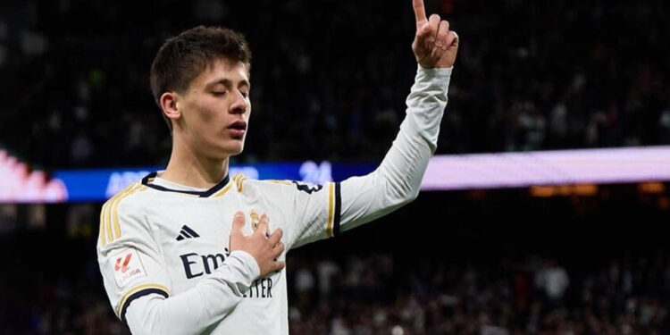 Arda Güler Kararını Verdi: Fenerbahçe'ye Geri Dönecek mi?