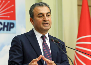 “Ayağınızı denk alın!” demişti, CHPden Bahçeli’ye ilk tepki: “Tehditlerin bizi sindiremez”