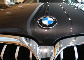 BMW 400 Bin Araç İçin Teslimatları Durdurdu: İşte Etkilenen Modeller