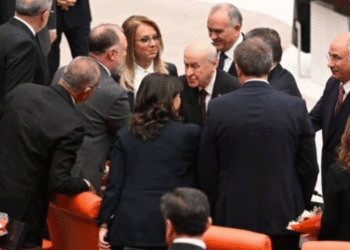 Bahçeli: ”Uzattığım el ‘gelin Türkiye partisi olun’ teklifidir”