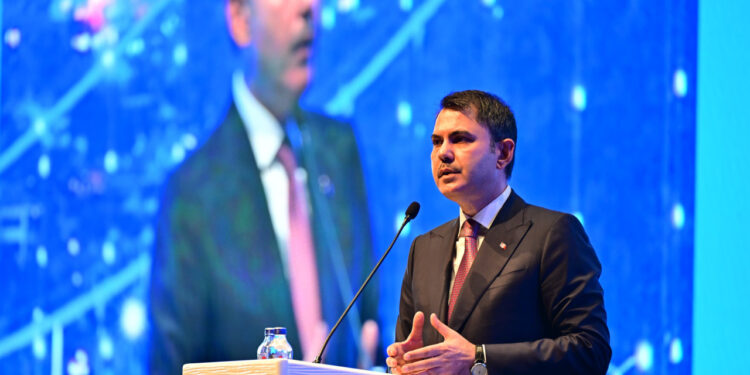 Bakan Kurum: "2053 Net Sıfır Emisyon Hedefimize Kararlılıkla İlerliyoruz"