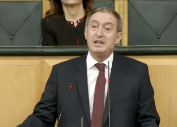 Bakırhan’dan Erdoğan’a: “Müzakere için hazırız, yumruklarımız sıkılı değildir”