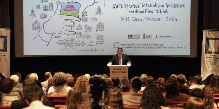 Beyoğlu'nda Festival Zamanı: 37 Film Beyaz Perdede