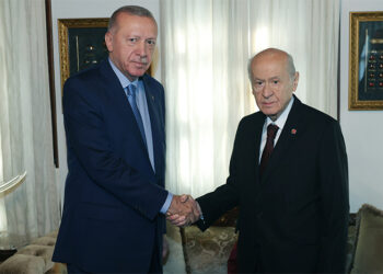 Beytepe görüşmesi; Erdoğan, Bahçeli’yi evinde ziyaret etti