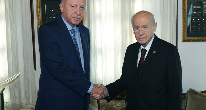 Beytepe görüşmesi; Erdoğan, Bahçeli’yi evinde ziyaret etti