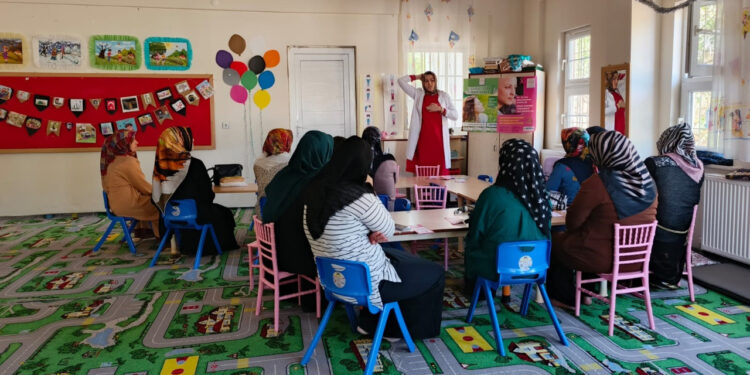 Binlerce Kadına Ücretsiz Mamografi Çekimi