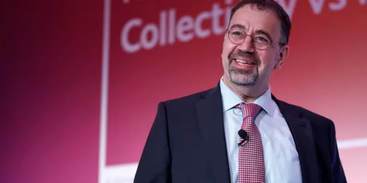 Bir Daron Acemoğlu’na Nobel ekonomi ödülü getiren konuya bakın, bir Türkiye’nin neler yaptığına