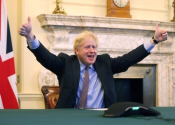 Boris Johnson’dan referandum çağrısı; İngiltere’nin Avrupa İnsan Hakları Sözleşmesi’nden çekilmesini istiyor
