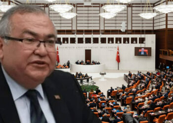 CHP'den 'Etki Ajanlığı' Yasasına Tepki: 'Aba Altından Sopa Gösteriyorsunuz!'
