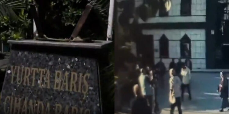 Cemevinde Çirkin Provokasyon! Önce Tahrik Etti, Sonra Atatürk Büstüne Saldırdı