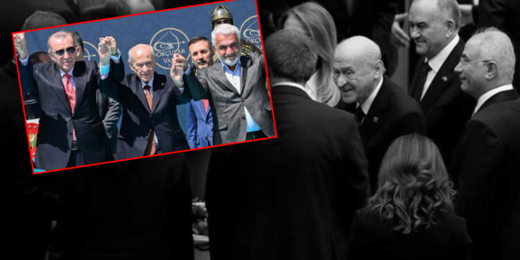 Cumhurbaşkanı Erdoğan'ın Eski Metin Yazarı Aydın Ünal'dan 'Çözüm Süreci' Yorumu: 'Malazgirt'teki Fotoğraf DEM ile de Mümkün'