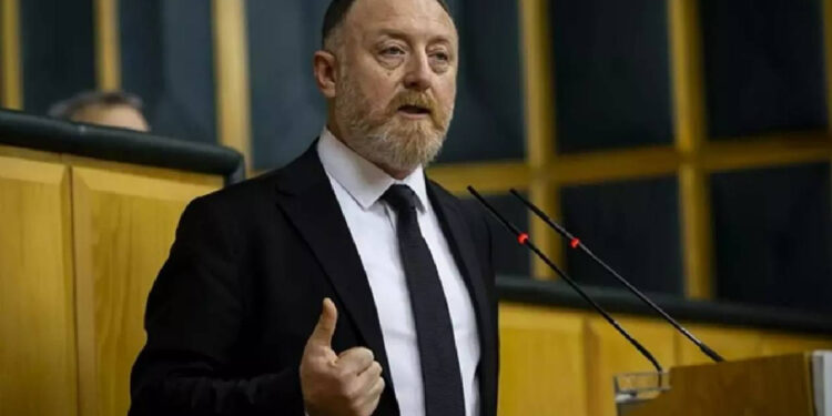 DEM Parti 'Çözüm Süreci' İçin İmralı'yı İşaret Etti: 'Sorumluluk Almaya Hazırız'