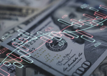 Dev Bankadan Dolar/TL Tahmini! '2025 Yılı Sonunda 45 TL Olabilir'