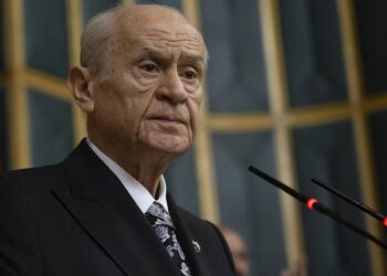 Erdoğan, Bahçeli'nin Öcalan çağrısıyla bir kez daha kazanacaksa bırakın kazansın