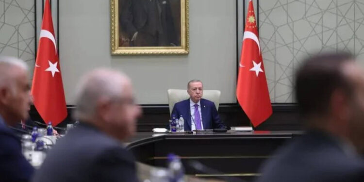 Erdoğan Kabine Toplantısı'nın Ardından Açıklamalarda Bulunuyor