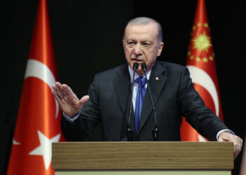 Erdoğan: “Tarihi fırsat penceresi kişisel hesaplara kurban edilmemeli”