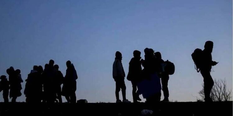 Erdoğan, hiç duyulmasını istemediği Almanya'nın 17 bin Türk'ü sınırdışı etme gündeminden kaçamayacak