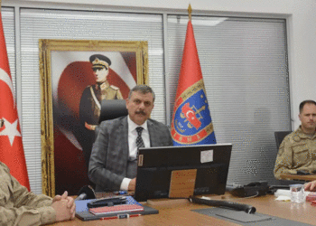 Erzurum Valisi dolandırıcıların ‘kargo’ tuzağına düştü