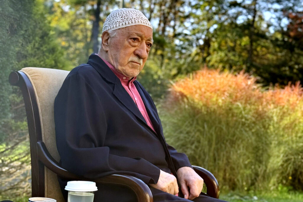 FETHULLAH GÜLEN KİMDİR?