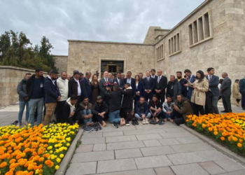 Fernas işçileri, TBMM'de AKP milletvekilleri ile görüştü