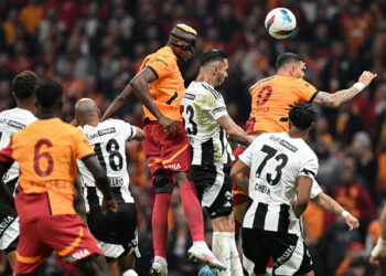 Galatasaray Derbisinin Ardından... Beşiktaş'tan Zehir Zemberek Açıklama! 'Hadlerini Bildiririz' Diyerek Meydan Okudular