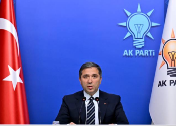 Genel Başkan Yardımcısı Sırakaya açıkladı; AKP, 15 Ekim'de "Filistin'in Geleceği Konferansı" düzenleyecek