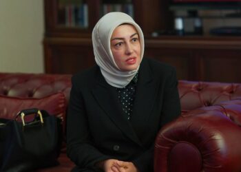 Gör eserini, size de bu yakışır!