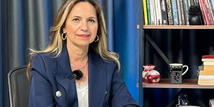 Gülen’e “rahmet” dilemek sonu oldu: Gözaltına alındı, işsiz kaldı