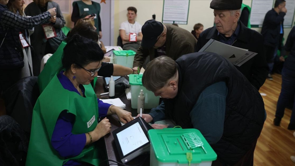 Gürcistan'da Muhalefet Partileri Seçim Sonuçlarını Tanımıyor