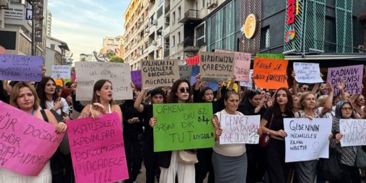 “Hep birlikte ‘dur’ demek zorundayız”