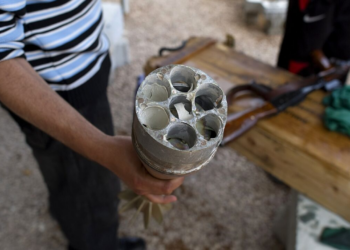 Hizbullah: İsrail, Lübnan’da ‘yasaklı misket bombası’ kullanıyor