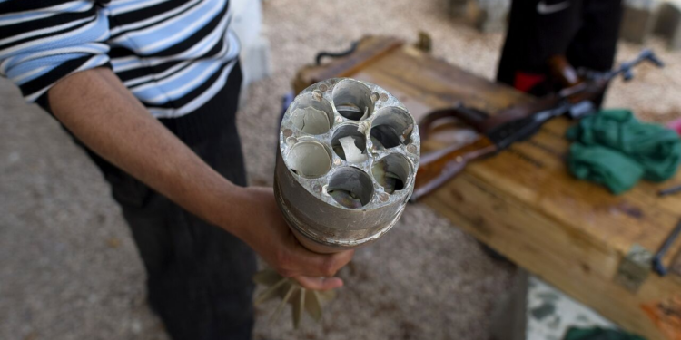 Hizbullah: İsrail, Lübnan’da ‘yasaklı misket bombası’ kullanıyor