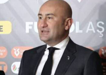 Hüseyin Yücel'den TFF'ye Sert Tepki: 'Kaşarlaşmış Zihniyetteki Hakemleri Atamayın!'