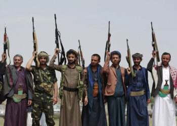 Husiler 1 Yılda 1000'den Fazla Füze ve İHA Fırlattı 193 Gemiyi Hedef Aldı