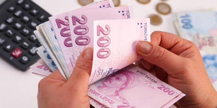 İhtiyaç kredisi kullanımı azaldı, takipteki alacak rekorda