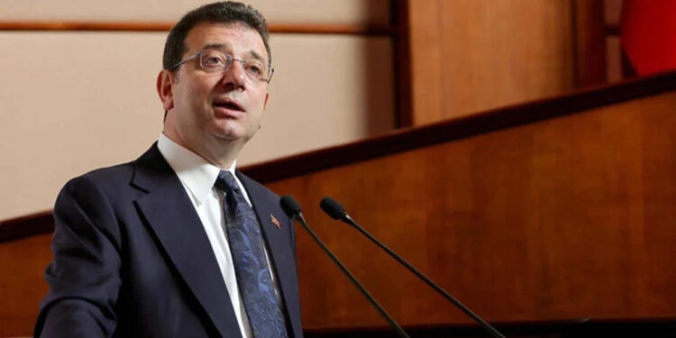 İmamoğlu'ndan Adaylık Çıkışı: Günü Geldiğinde...