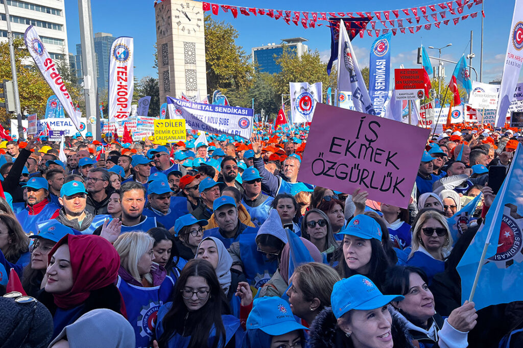 İşçiler Tandoğan Meydanı’nda toplandı: “Zordayız, geçinemiyoruz!”