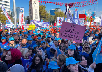 İşçiler Tandoğan Meydanı’nda toplandı: “Zordayız, geçinemiyoruz!”