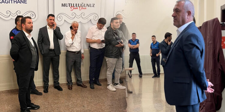 İşçilerin Grev Oylamasına Müdahale