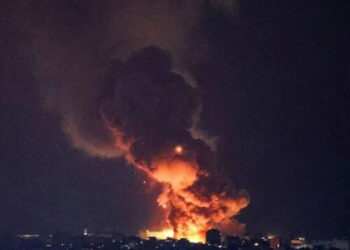 İsrail Beyrut'u Bir Kez Daha Bombaladı!