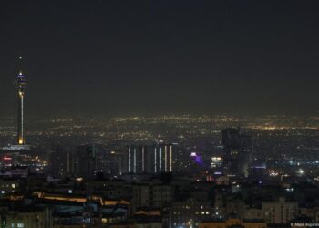 İsrail İran'da askeri hedefleri vurdu